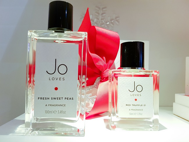 jo-loves-fragrance-aq